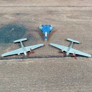 Vintage Dinky Toys Twin Engined Fighter Meccano Ltd & Blue Navy Jet Lot of 3